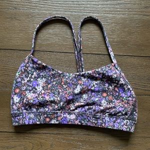 Lululemon Flow Y Nulu Bra
